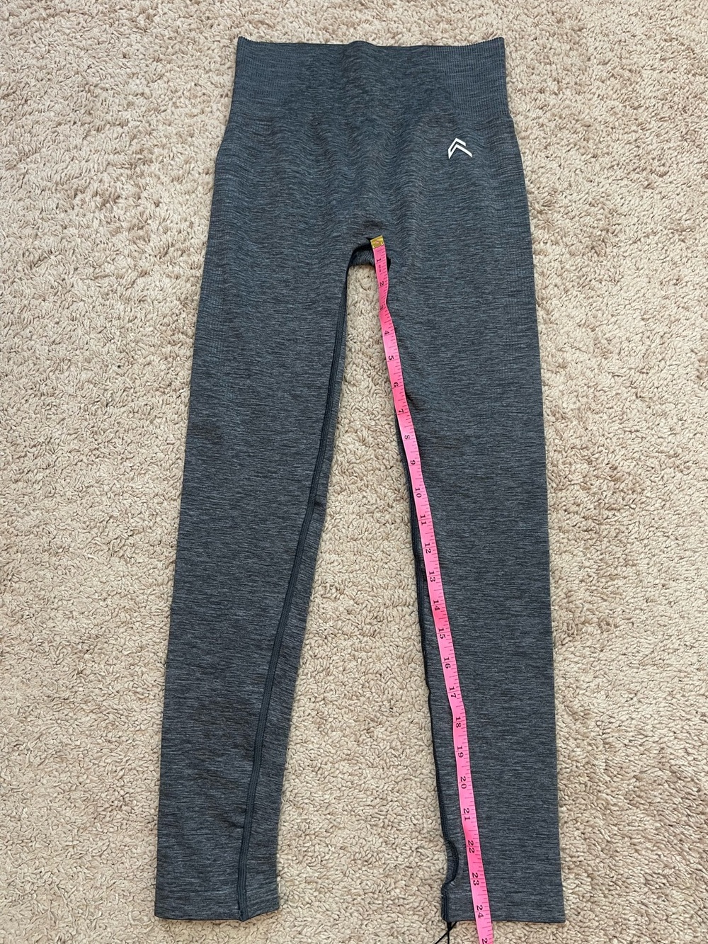NWT Oner Active Classic Seamless Leggings in Coal Marl Size Medium Short Length - Picture 15 of 16